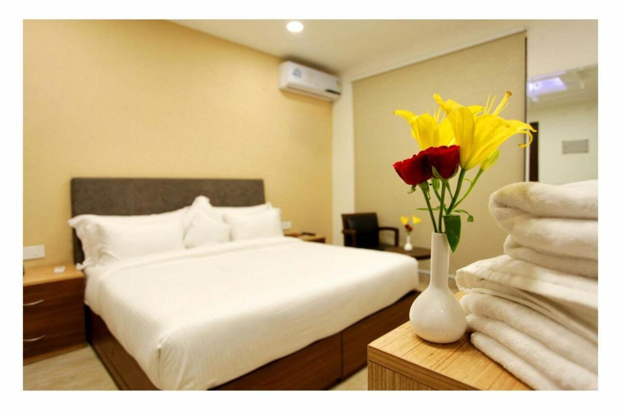 Phoenix Luxe Roooms Couette-café